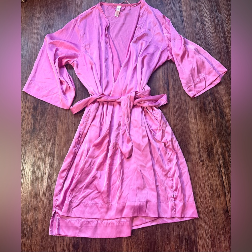 XL / XXL Auden Pink Silky Satin Wrap Robe with Self-Tie Belt